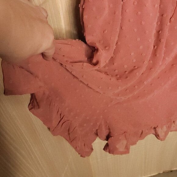 Vine And Valley New Dusty Rose Pink Off The Shoulder Swiss Dot Romper Large - Picture 4 of 7